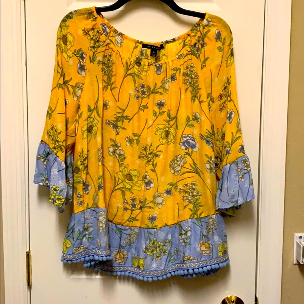 Zac & Rachel floral flowing blouse